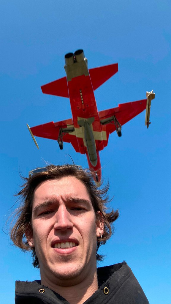 a man standing
Marvin Merkel Photography